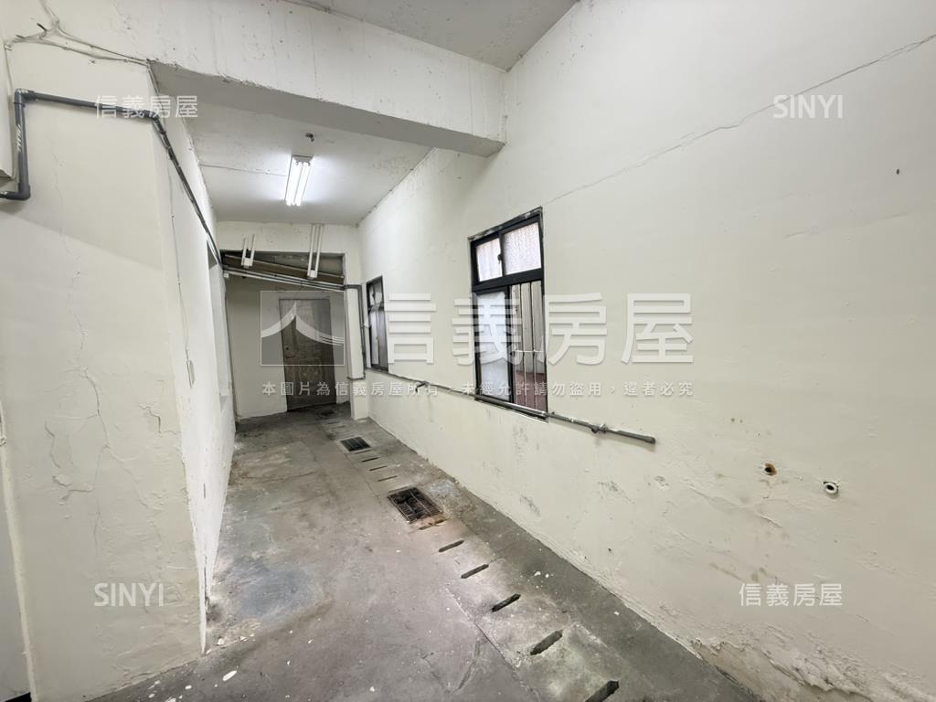 稀有寬面大空間一樓房屋室內格局與周邊環境