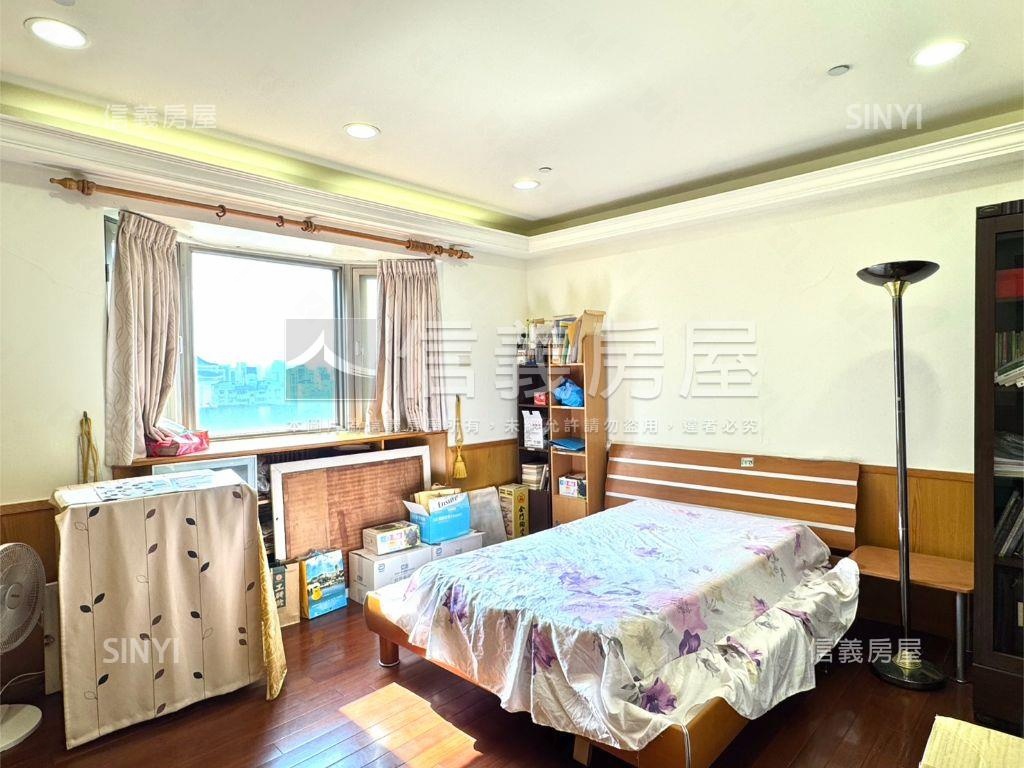 仁愛新城★高樓美邸附車位房屋室內格局與周邊環境