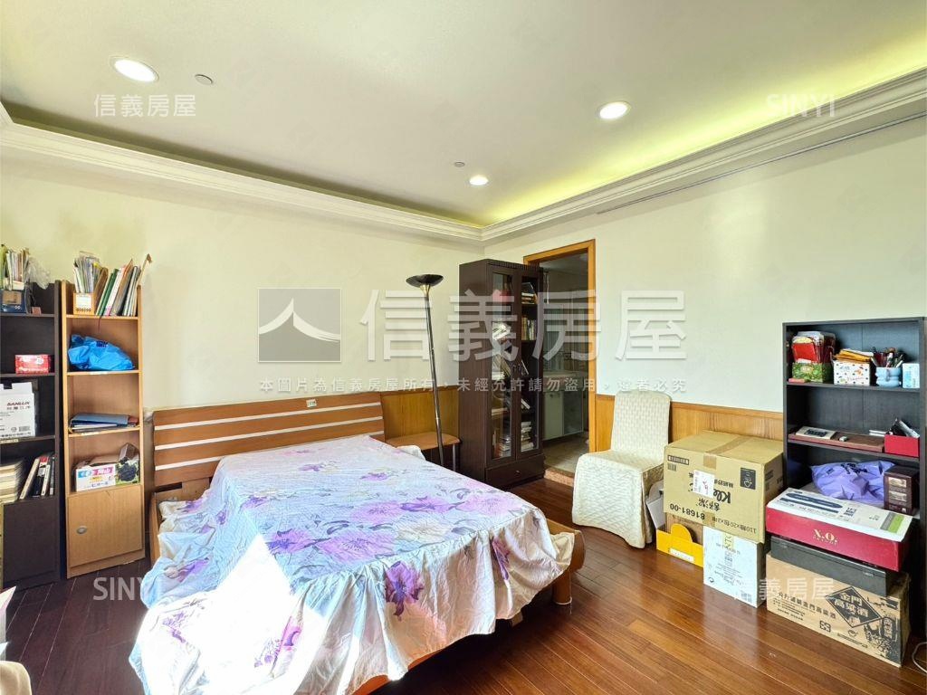 仁愛新城★高樓美邸附車位房屋室內格局與周邊環境