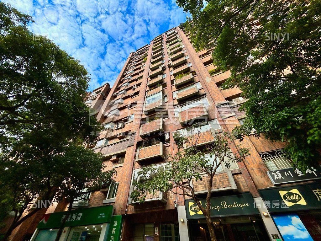 仁愛新城★高樓美邸附車位房屋室內格局與周邊環境