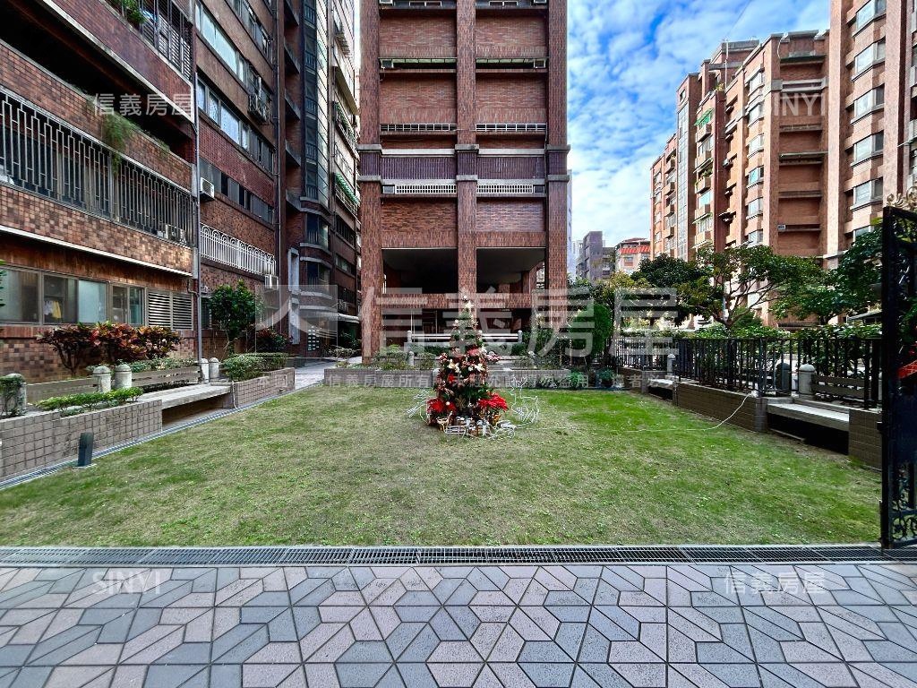 仁愛新城★高樓美邸附車位房屋室內格局與周邊環境