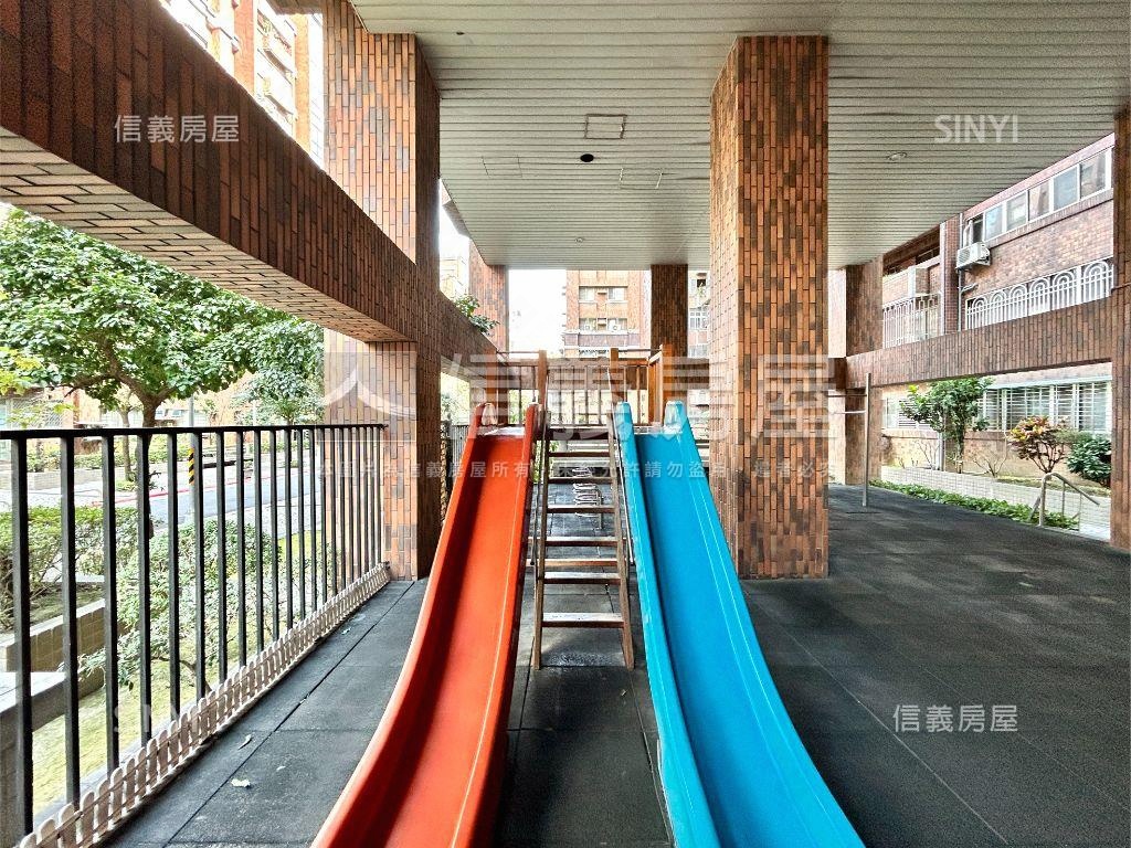 仁愛新城★高樓美邸附車位房屋室內格局與周邊環境