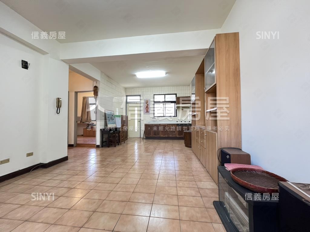 台中教育大學旁大空間好宅房屋室內格局與周邊環境