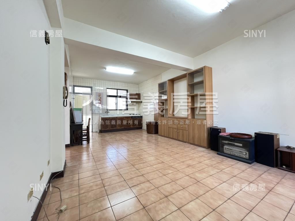 台中教育大學旁大空間好宅房屋室內格局與周邊環境