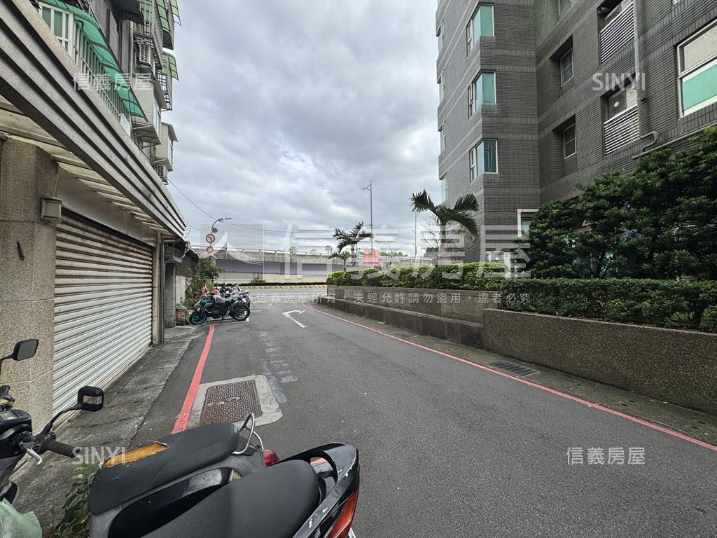 學區明亮二樓美宅房屋室內格局與周邊環境