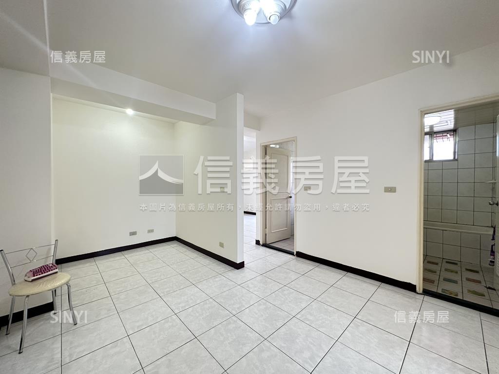 邊間高樓採光新貴２＋１房房屋室內格局與周邊環境