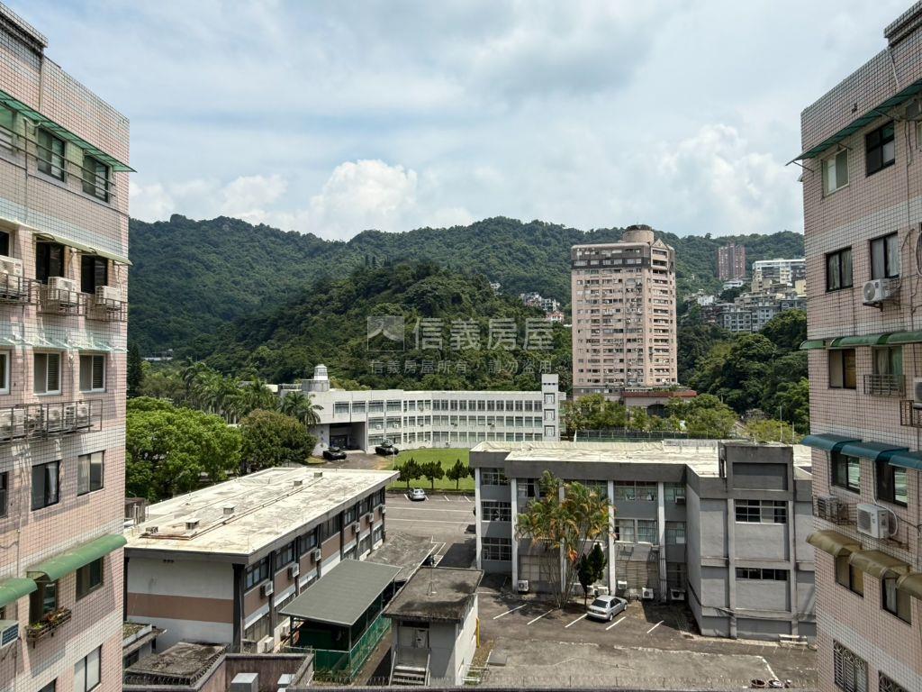 綠意盎然Ω挹翠山莊房屋室內格局與周邊環境