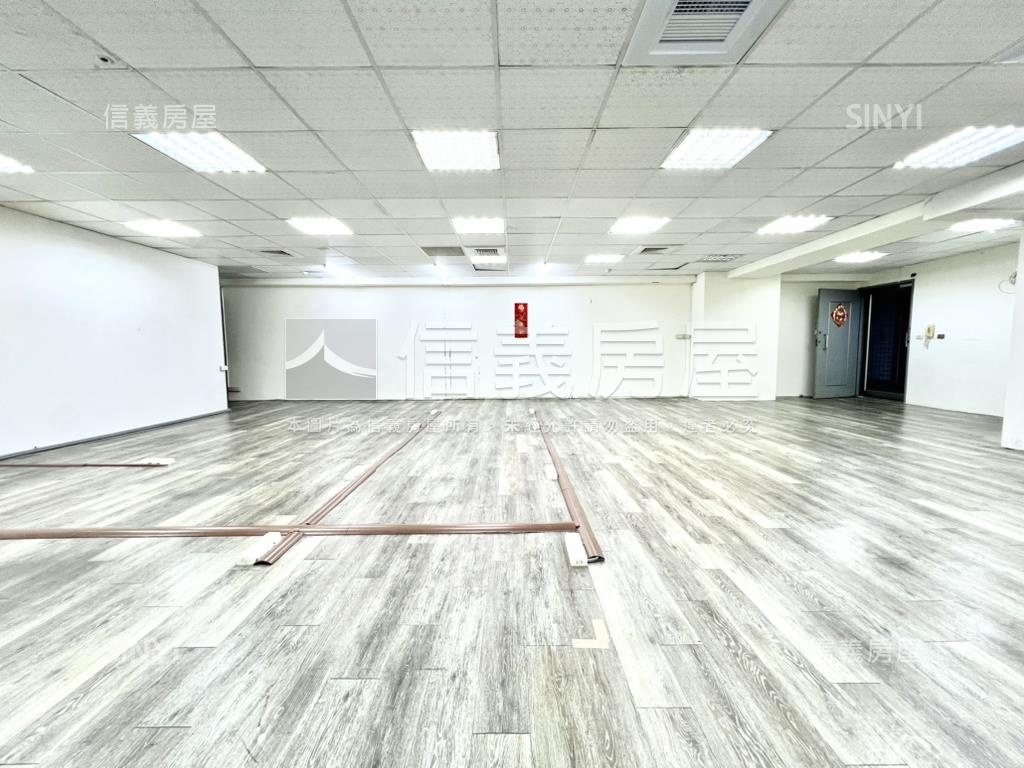中華路稀有招財商辦房屋室內格局與周邊環境