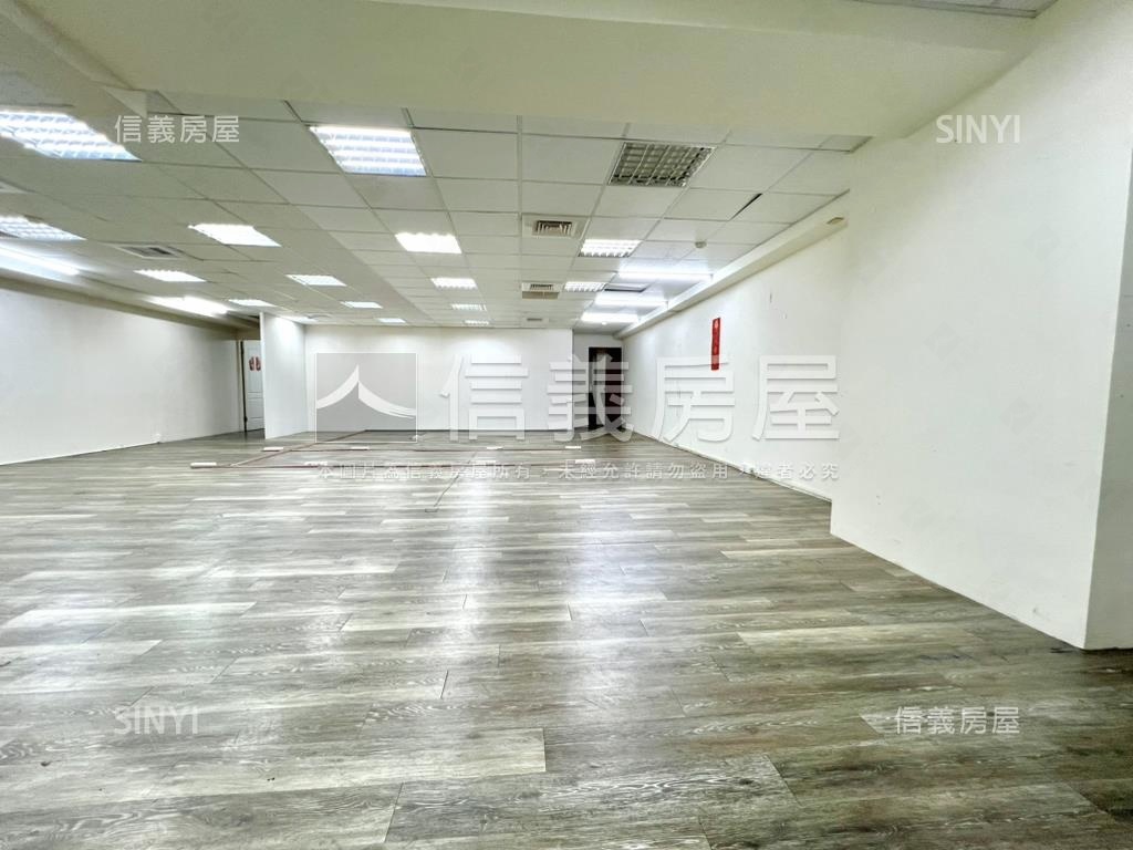 中華路稀有招財商辦房屋室內格局與周邊環境