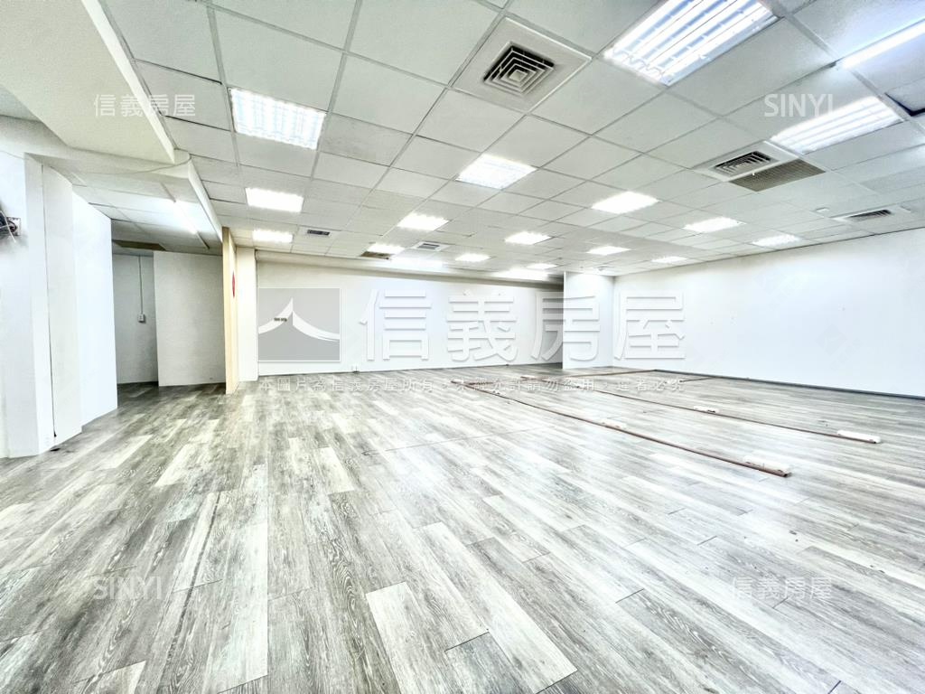 中華路稀有招財商辦房屋室內格局與周邊環境