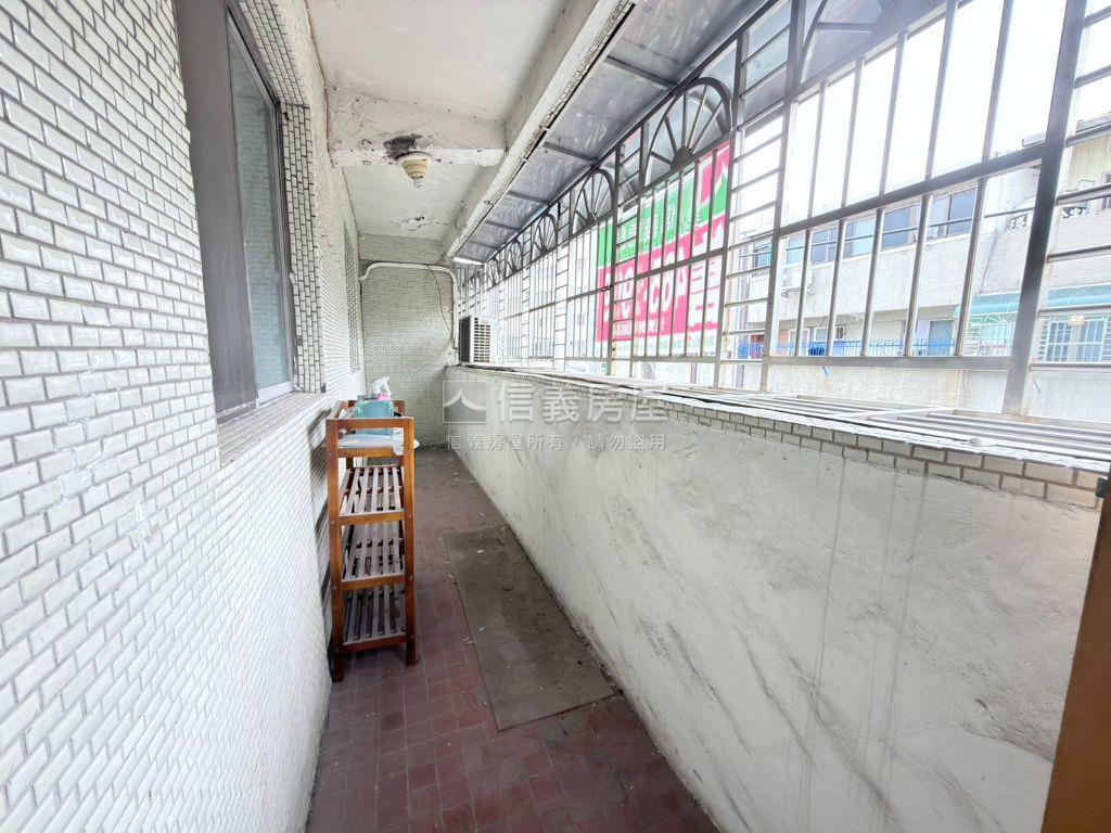 華美公寓房屋室內格局與周邊環境