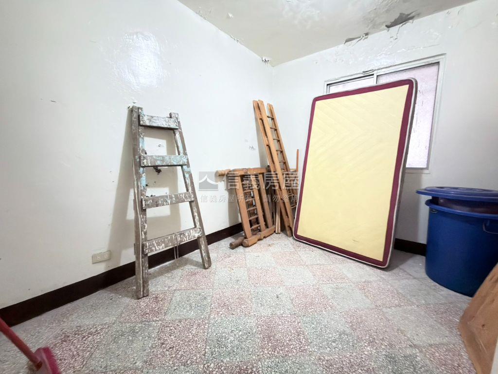 華美公寓房屋室內格局與周邊環境