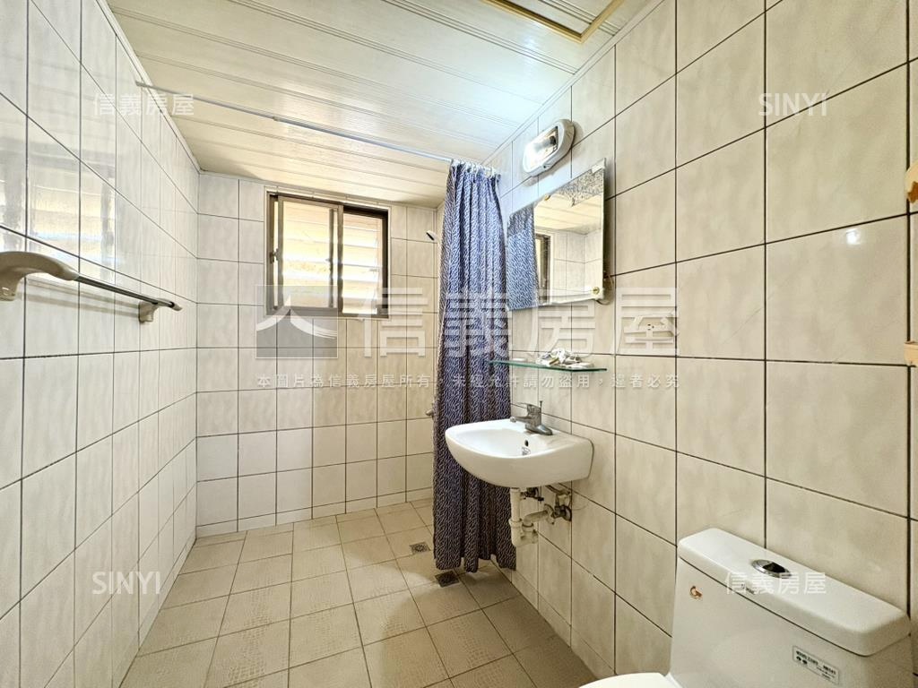 三塊厝車站正街好住金樓店房屋室內格局與周邊環境