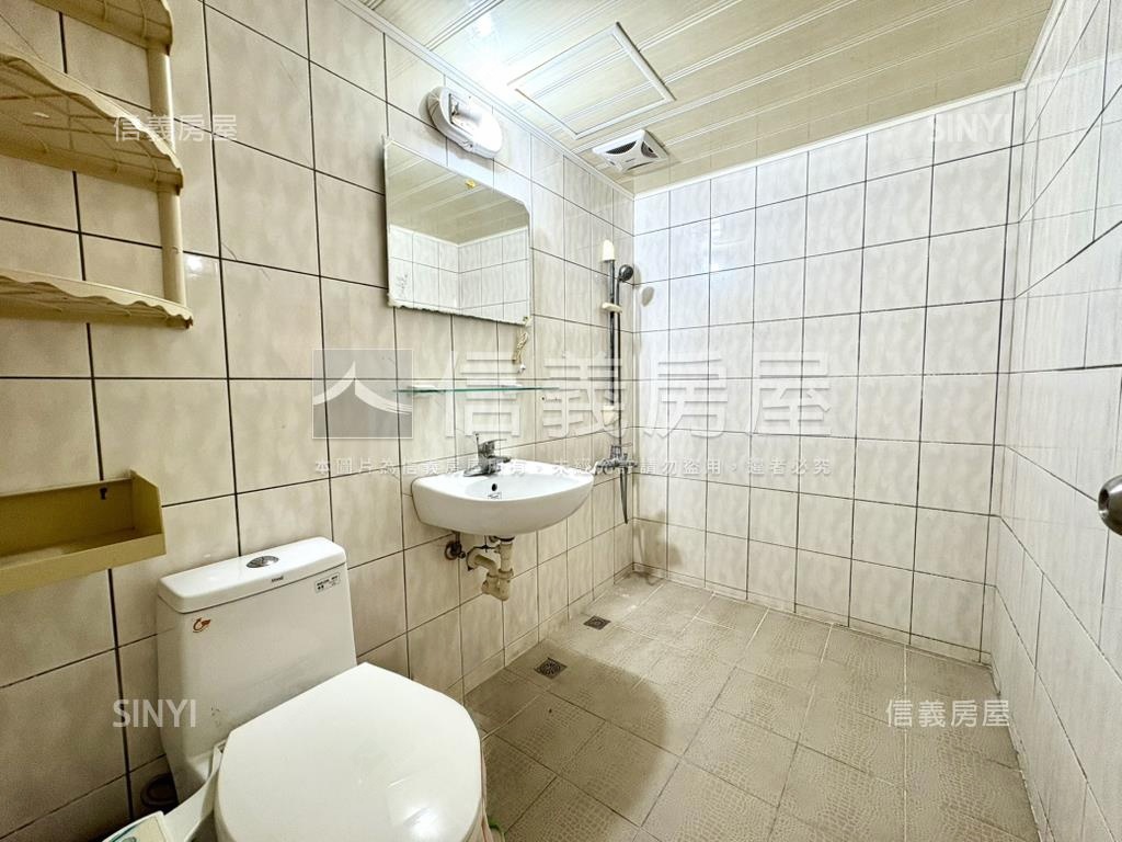 三塊厝車站正街好住金樓店房屋室內格局與周邊環境