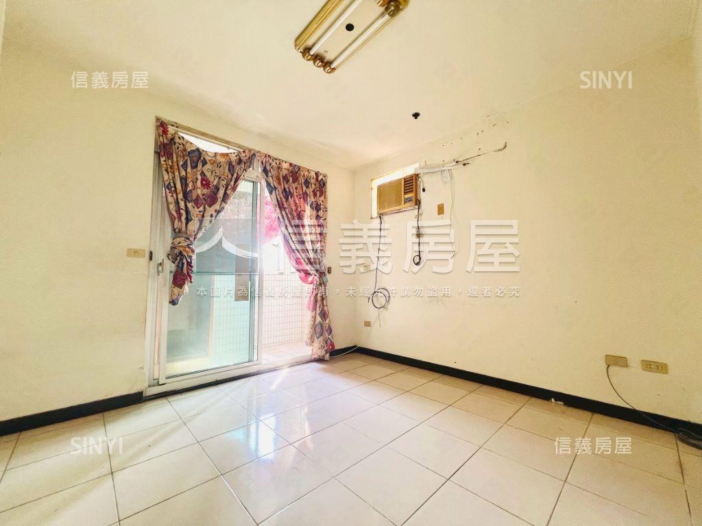 伊吉棒稀有樓中樓美宅房屋室內格局與周邊環境