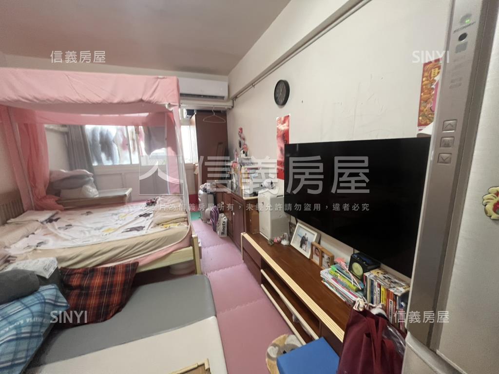 近晴光商圈電梯優美屋房屋室內格局與周邊環境
