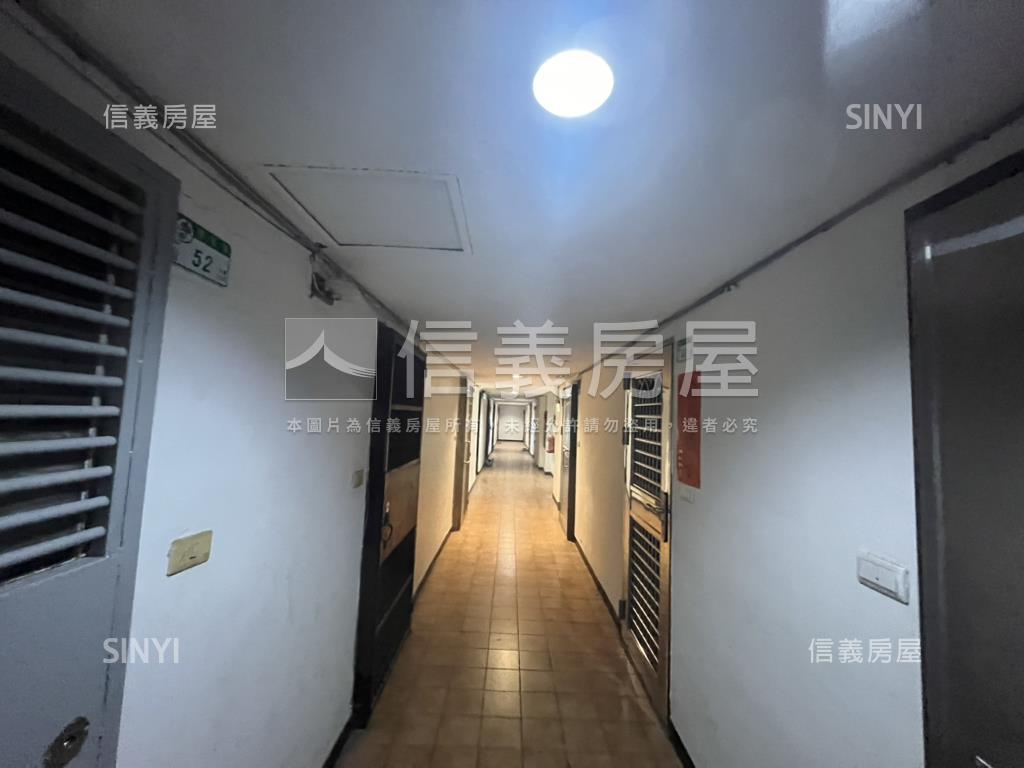近晴光商圈電梯優美屋房屋室內格局與周邊環境
