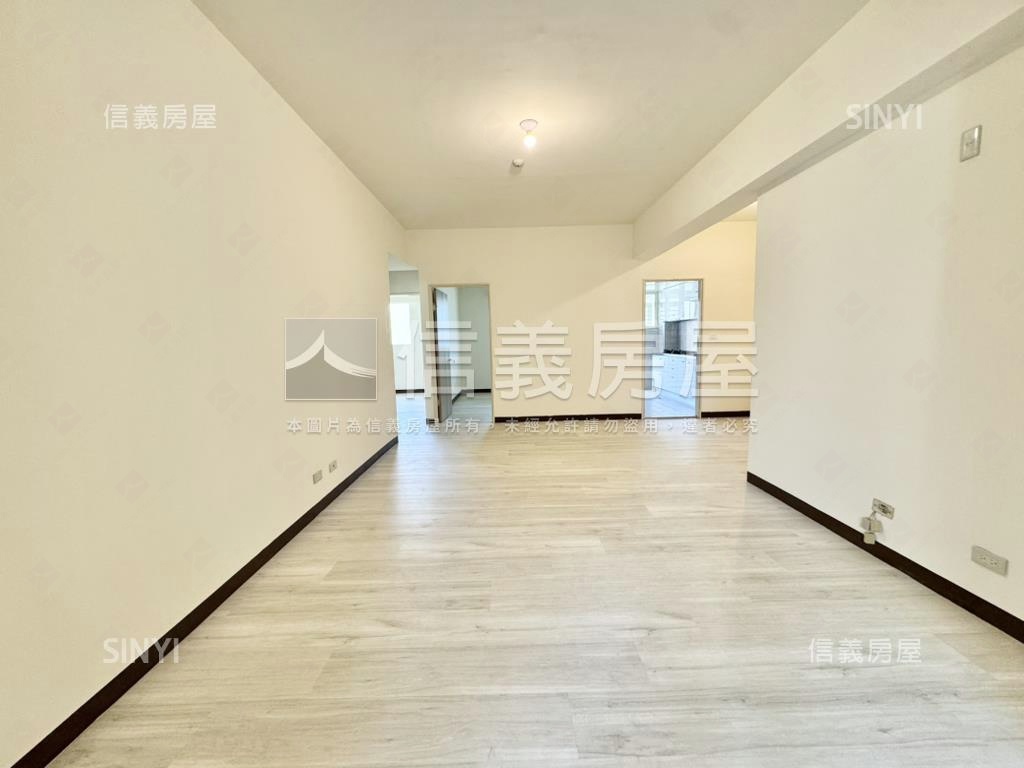 公園景觀大三房房屋室內格局與周邊環境