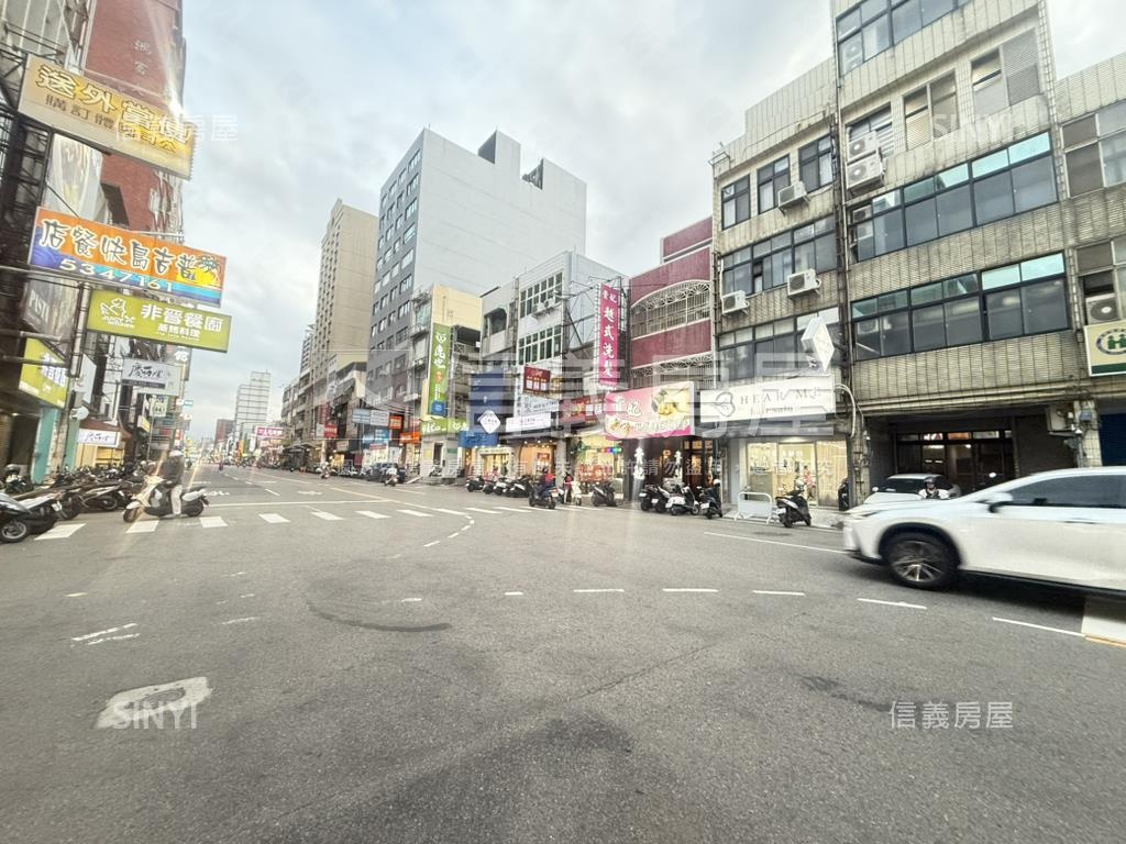 專任新竹巨城旁整棟投套房屋室內格局與周邊環境