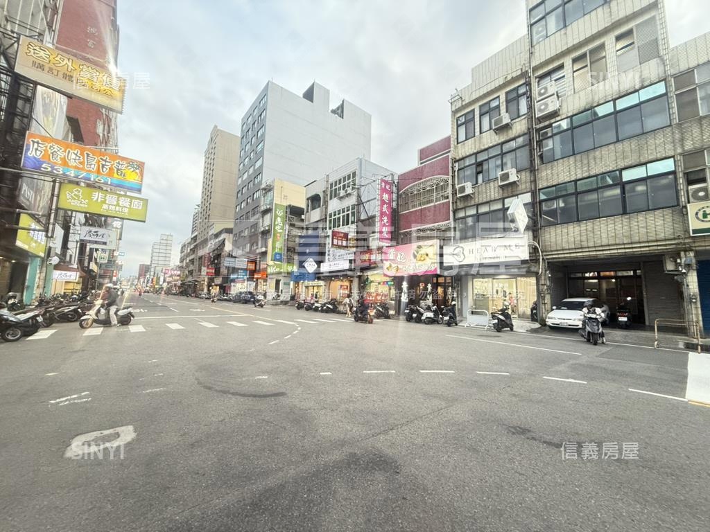 專任新竹巨城旁整棟投套房屋室內格局與周邊環境