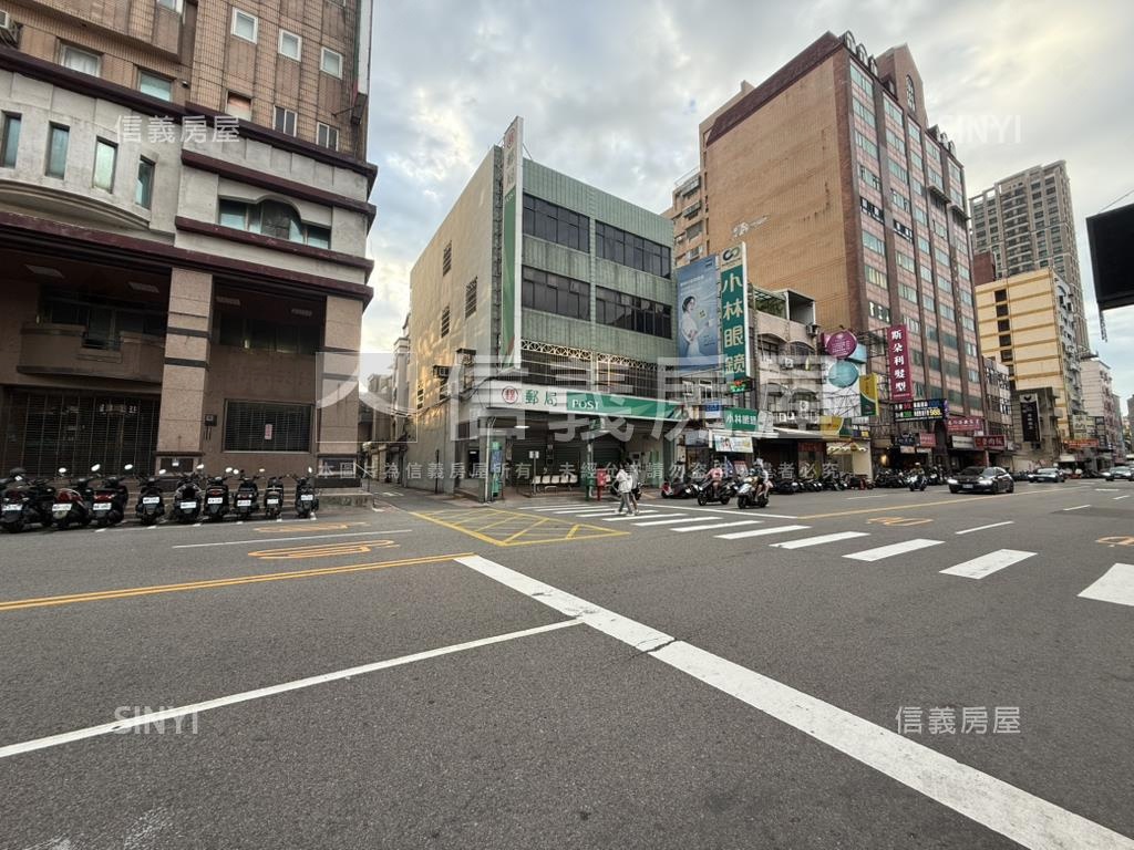 專任新竹巨城旁整棟投套房屋室內格局與周邊環境