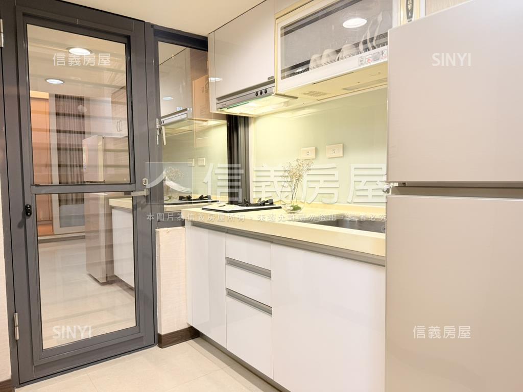 超級Ｆ１‧發財房屋室內格局與周邊環境