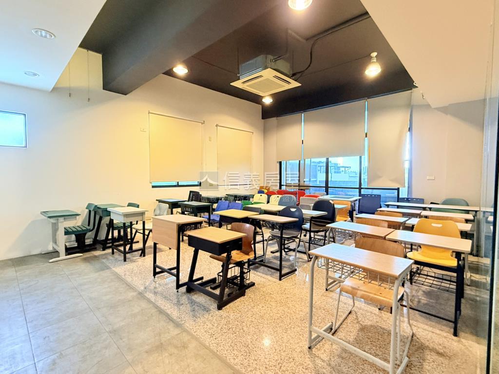 仁德大面寬廠辦企業總部房屋室內格局與周邊環境