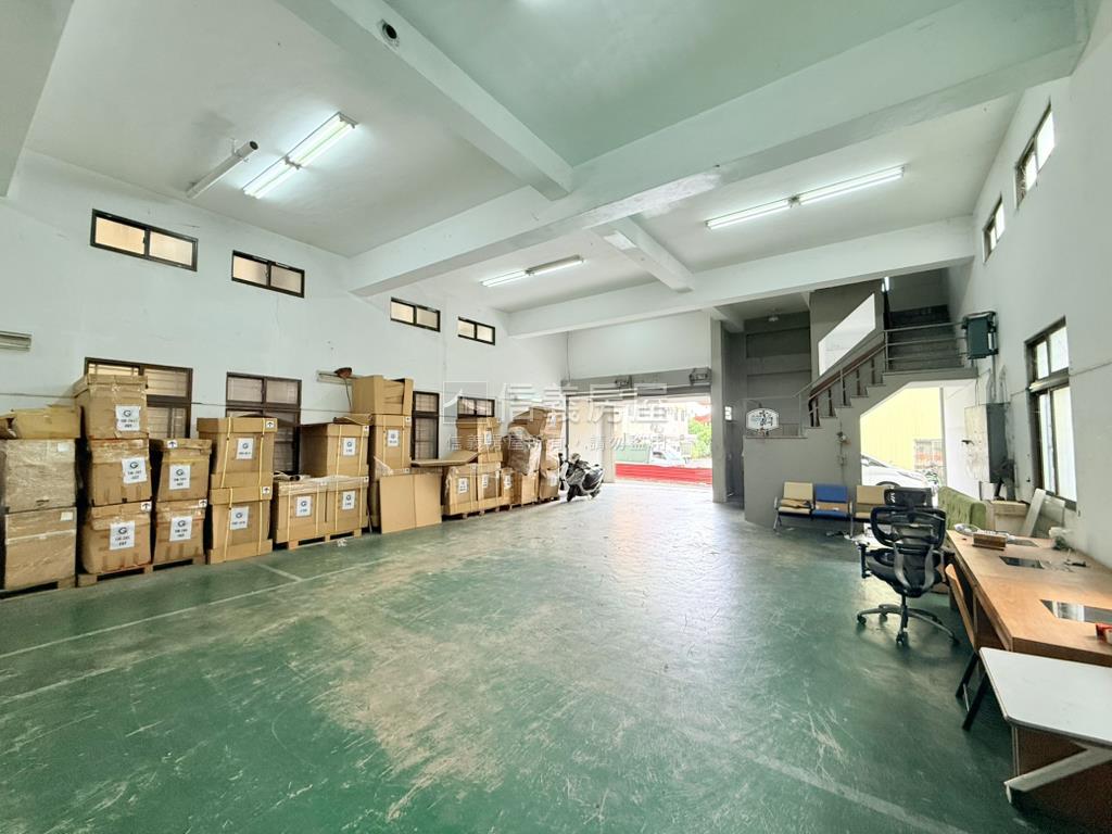 仁德大面寬廠辦企業總部房屋室內格局與周邊環境