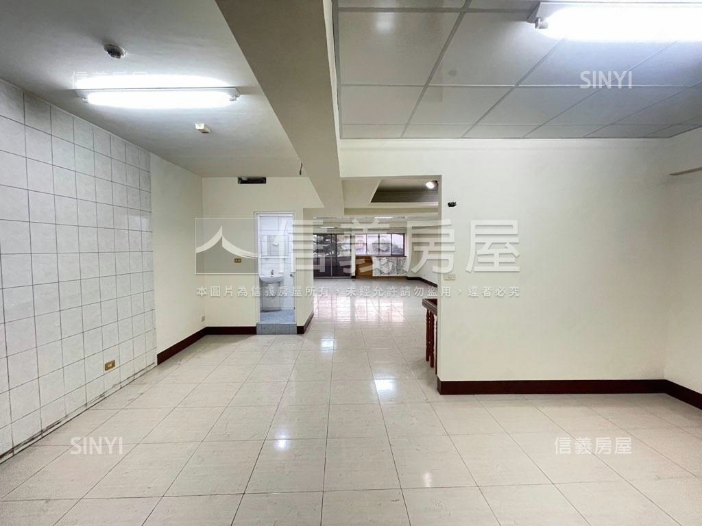 北高雄一級戰區大順金店面房屋室內格局與周邊環境