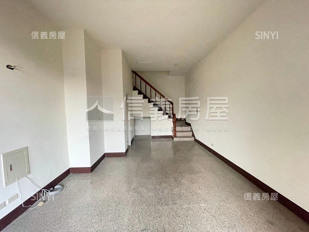 北高雄一級戰區大順金店面房屋室內格局與周邊環境