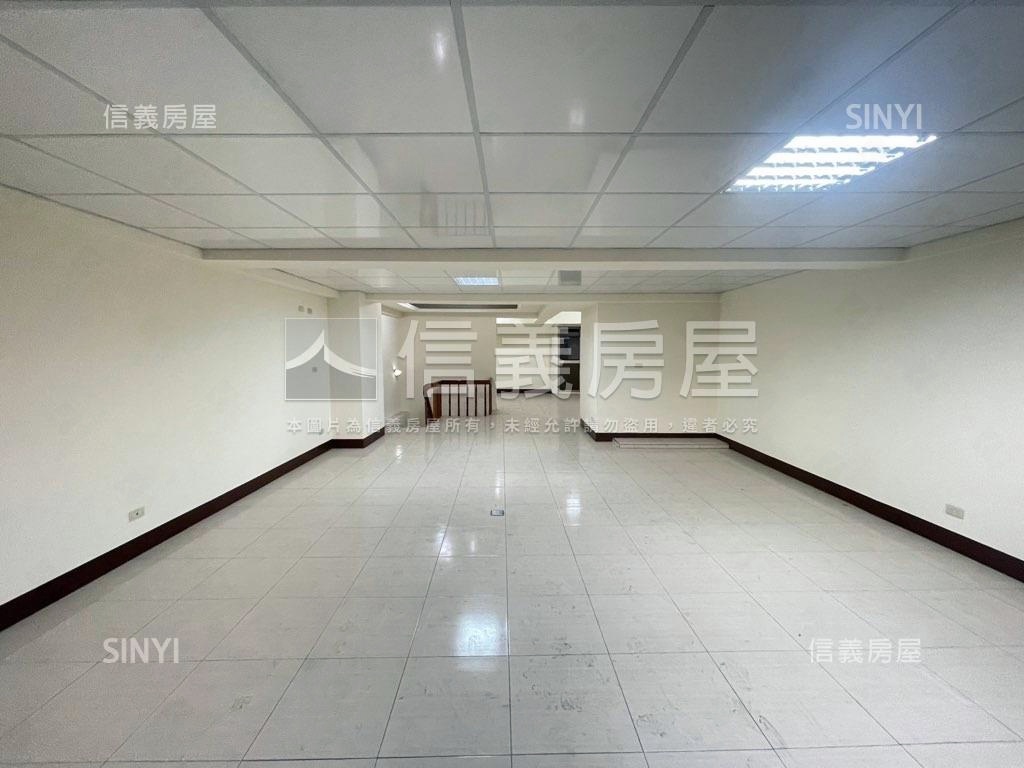 北高雄一級戰區大順金店面房屋室內格局與周邊環境