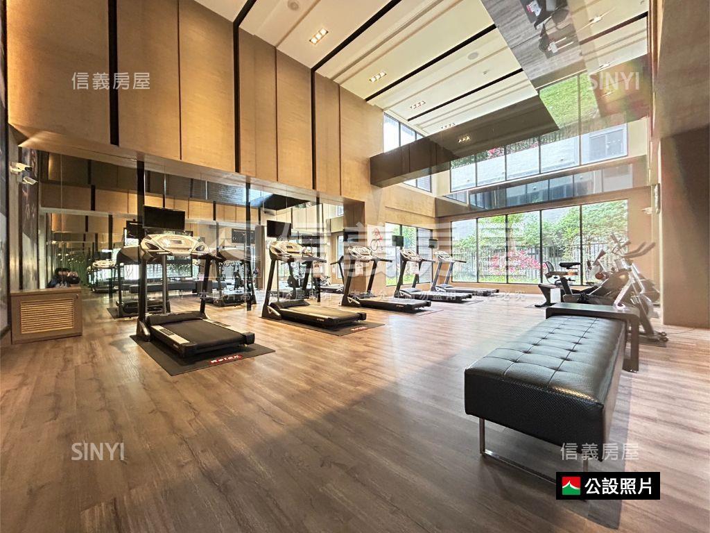 晴悅稀有兩房坡平車位房屋室內格局與周邊環境