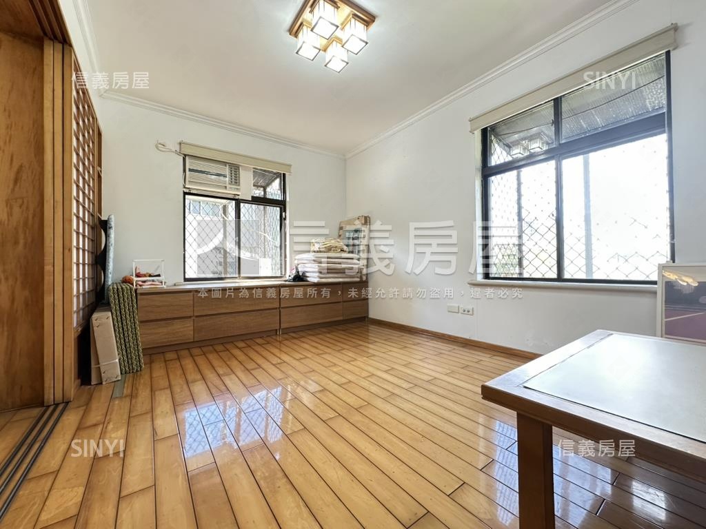 面１０１公園旁邊間靜綠宅房屋室內格局與周邊環境