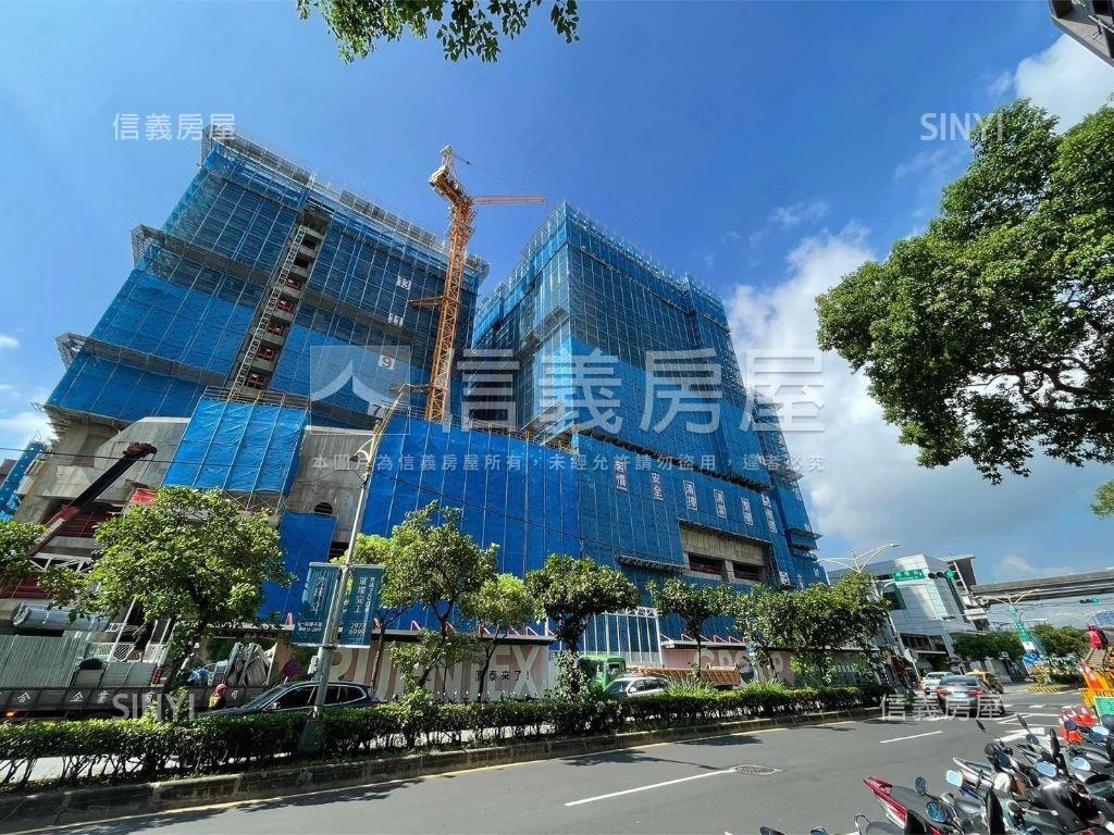 黃金三重站小鋼炮２房美寓房屋室內格局與周邊環境