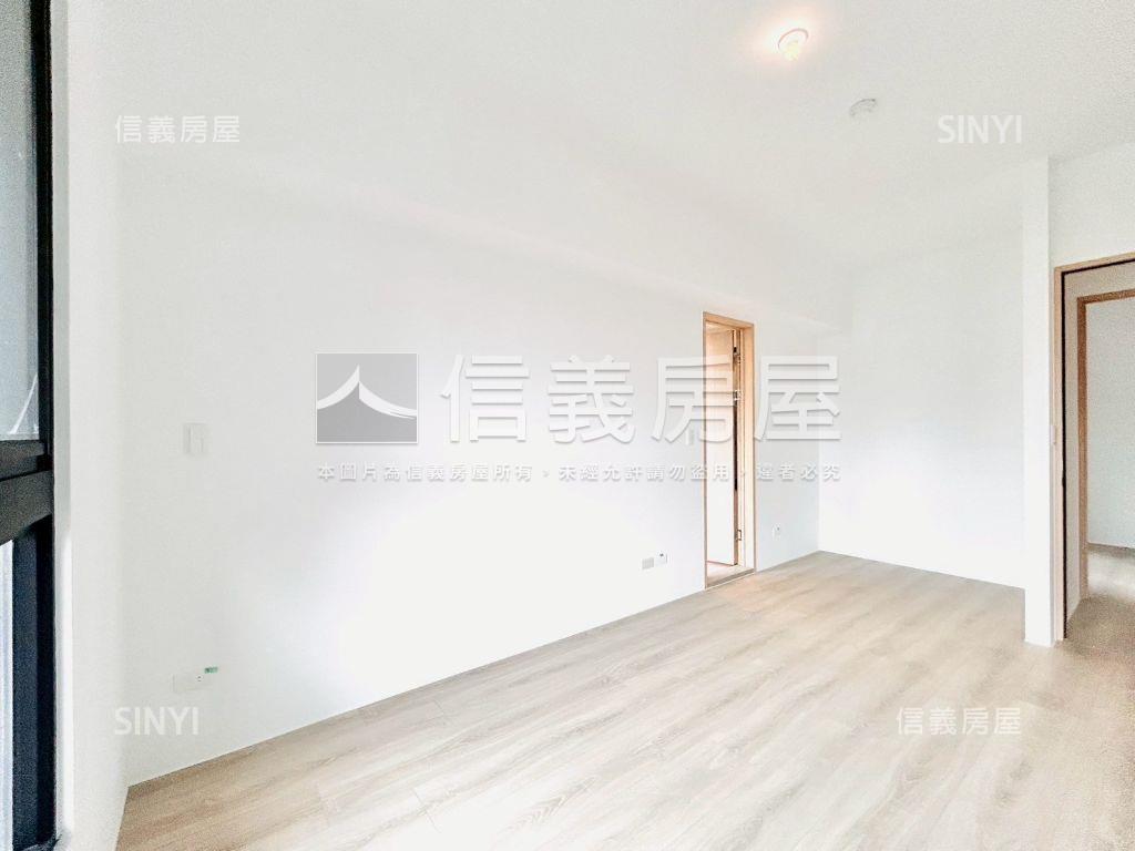 鉅虹映一彎綠面公園大平車房屋室內格局與周邊環境