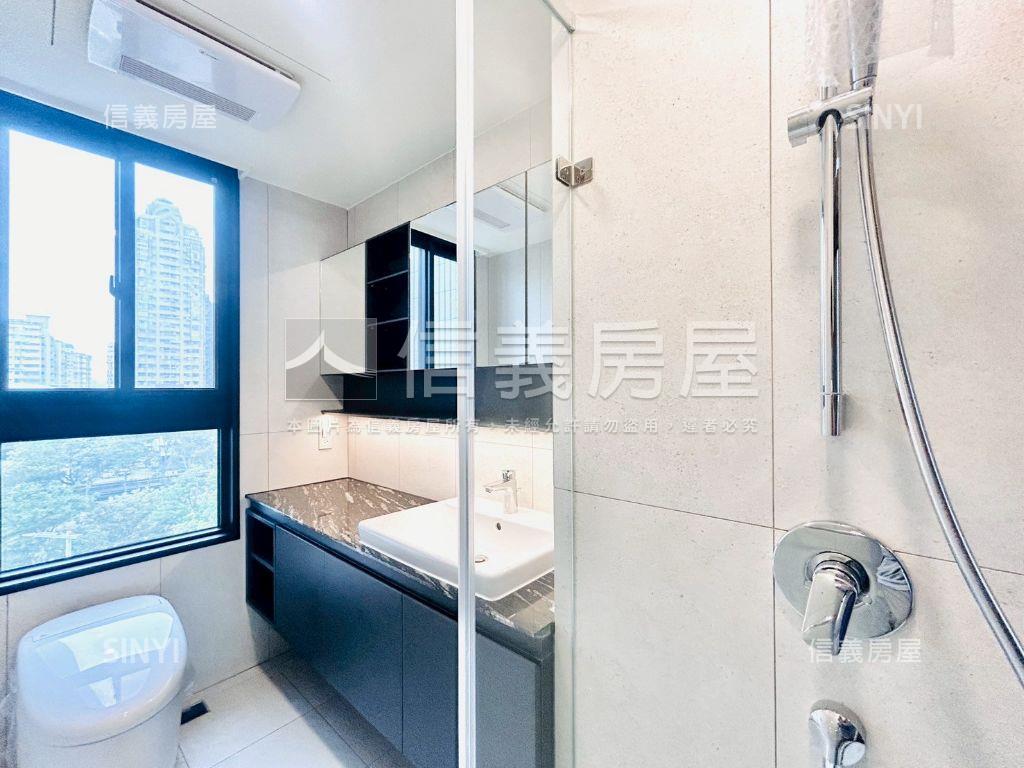 鉅虹映一彎綠面公園大平車房屋室內格局與周邊環境