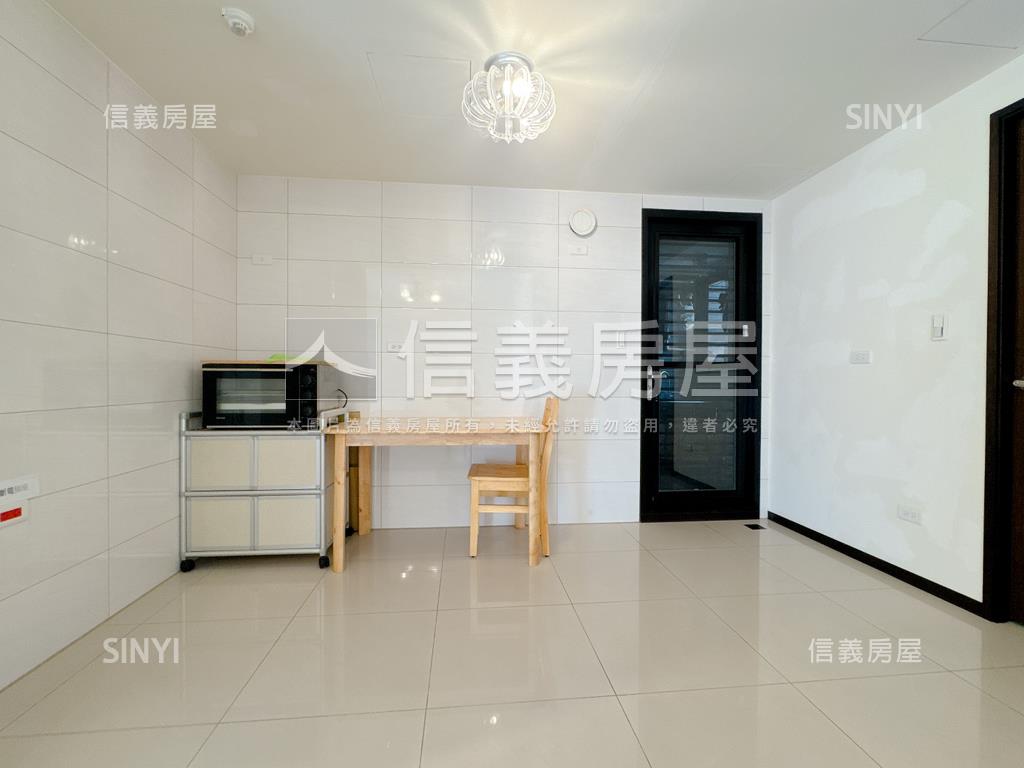 富宇居易溫馨兩房房屋室內格局與周邊環境