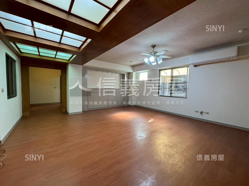 安平４房１室平車房屋室內格局與周邊環境