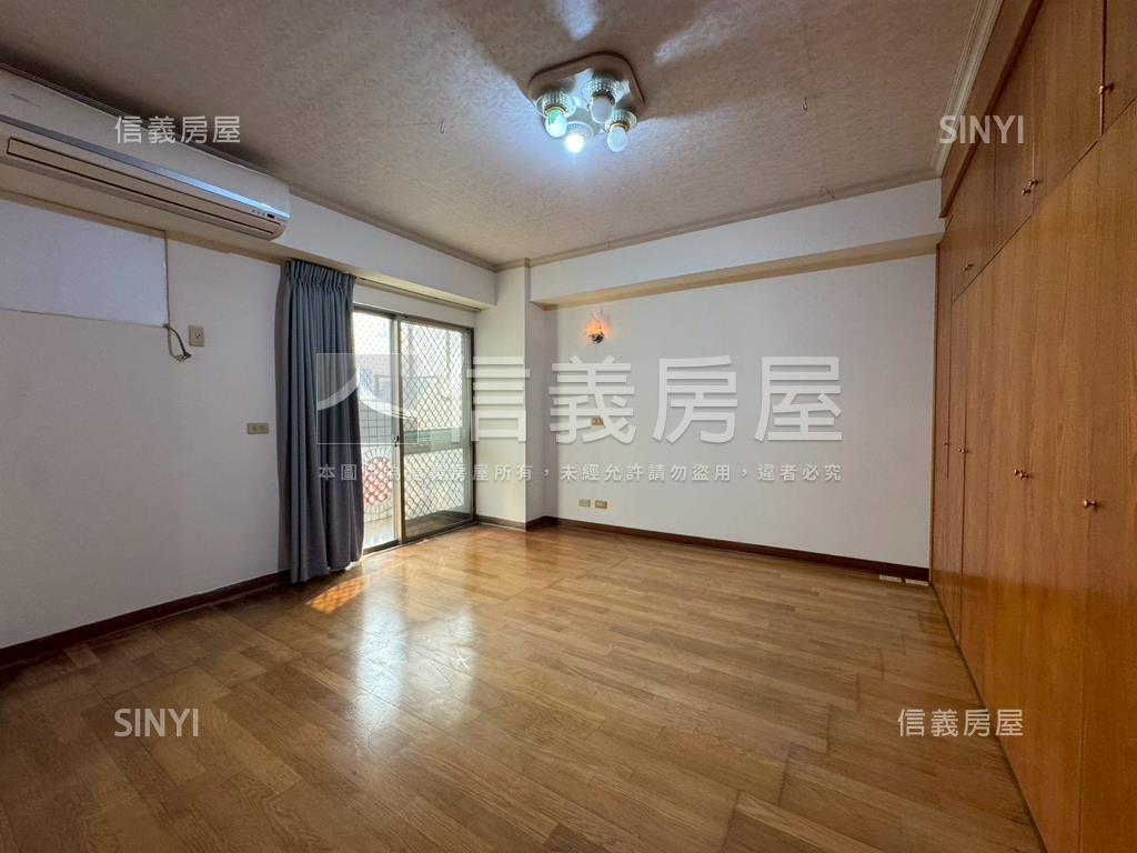 安平４房１室平車房屋室內格局與周邊環境