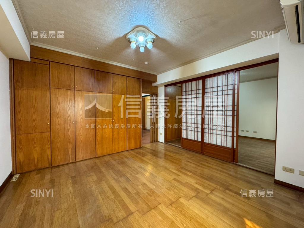 安平４房１室平車房屋室內格局與周邊環境