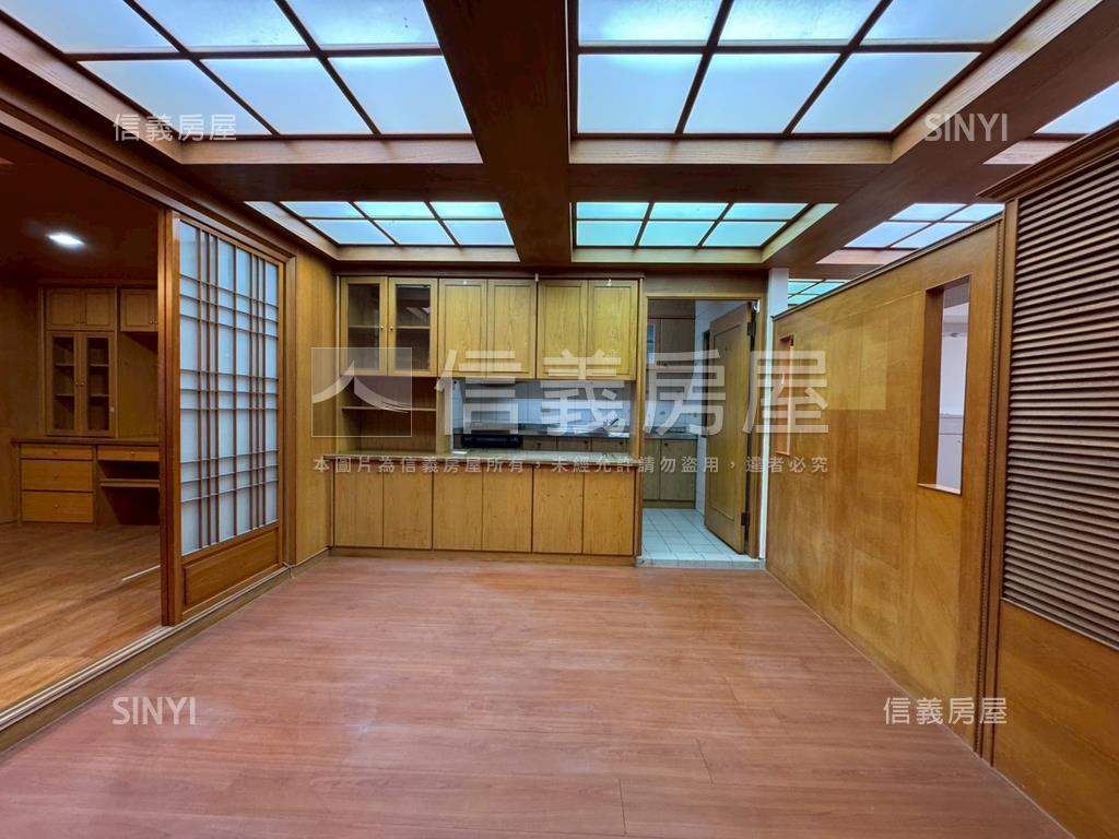 安平４房１室平車房屋室內格局與周邊環境