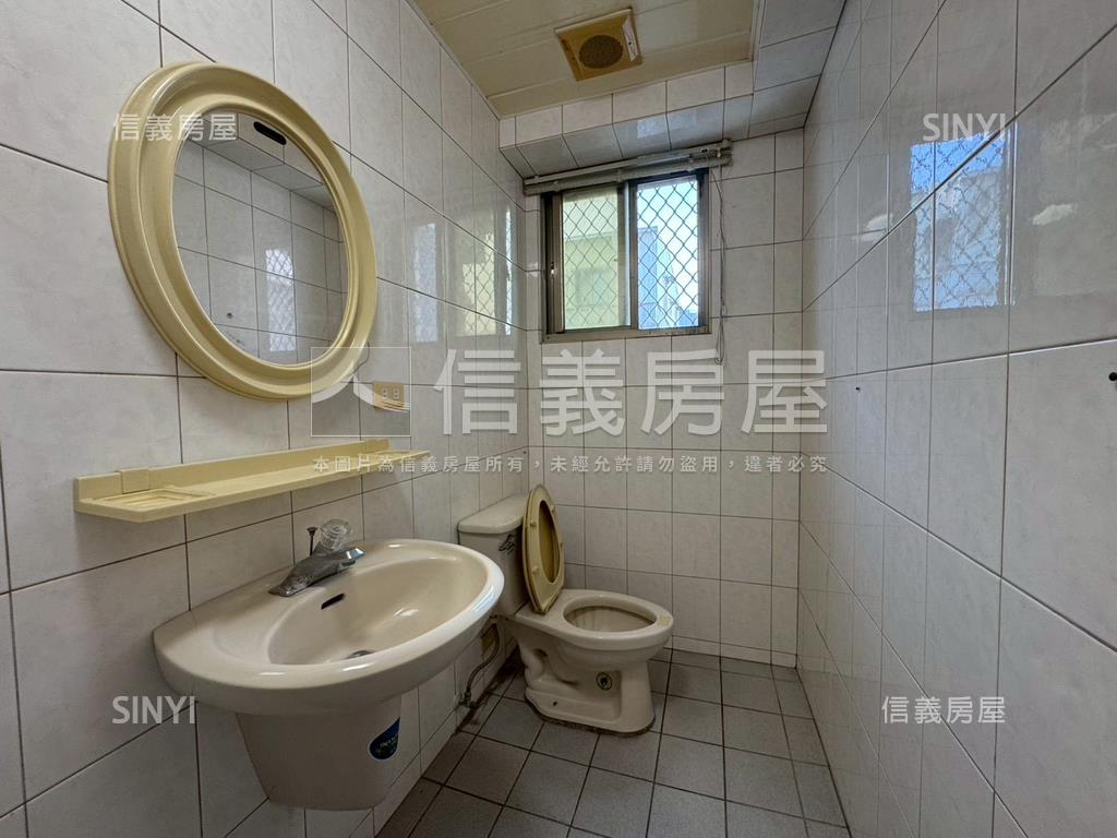 安平４房１室平車房屋室內格局與周邊環境