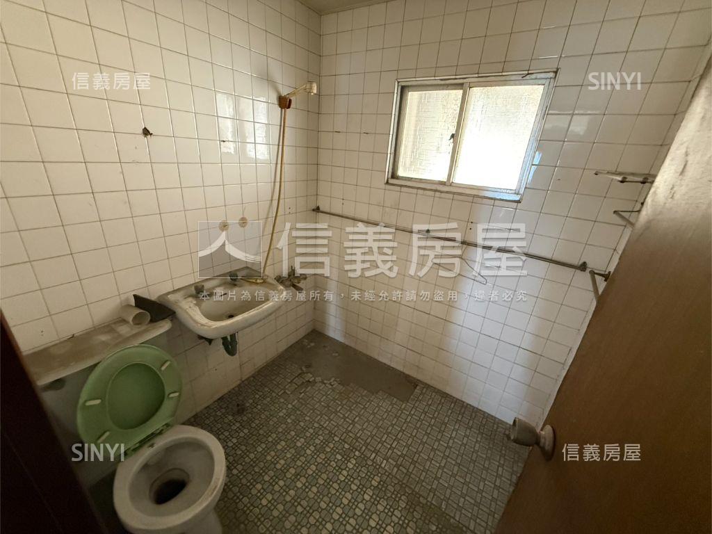 近副都心△透天房屋室內格局與周邊環境