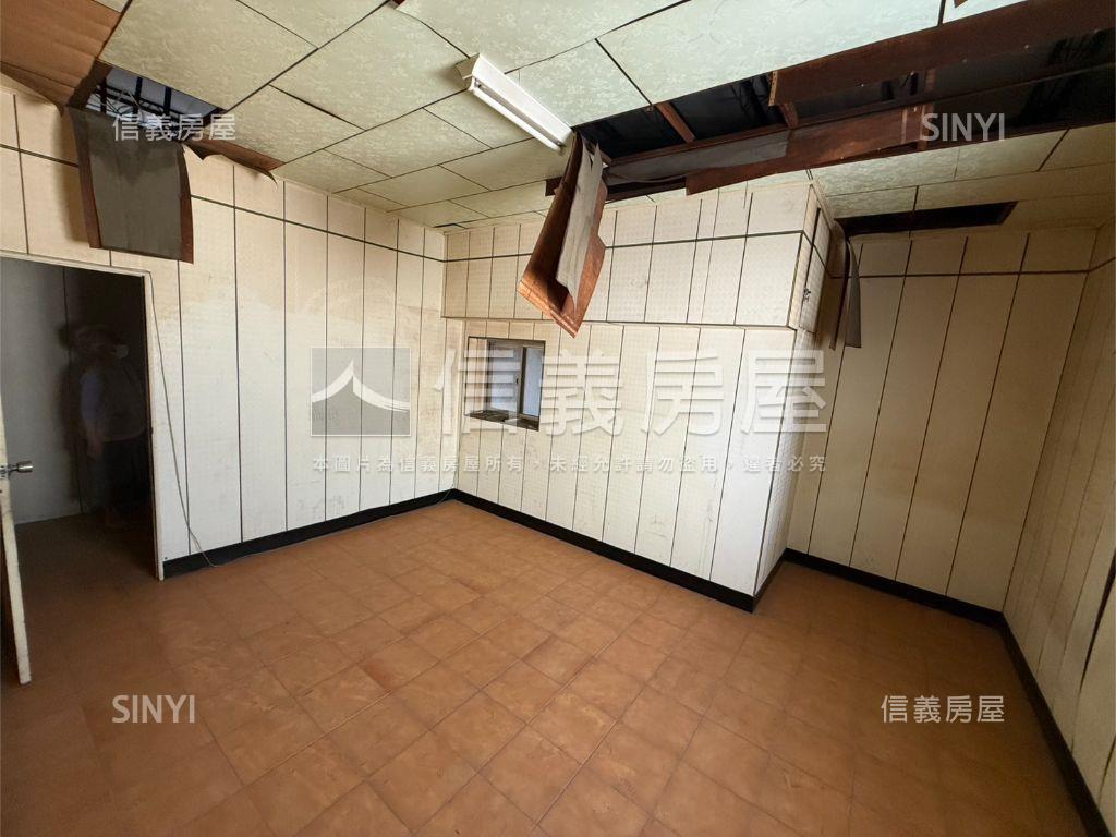 近副都心△透天房屋室內格局與周邊環境