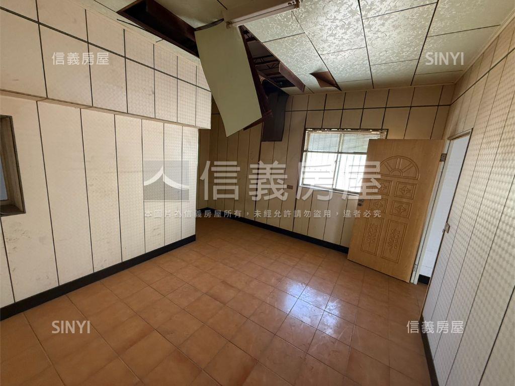 近副都心△透天房屋室內格局與周邊環境