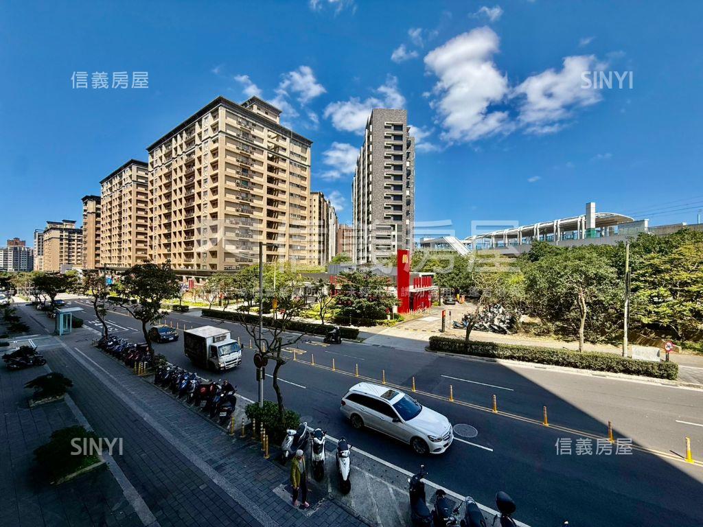 普羅旺斯‧近輕軌‧兩房房屋室內格局與周邊環境