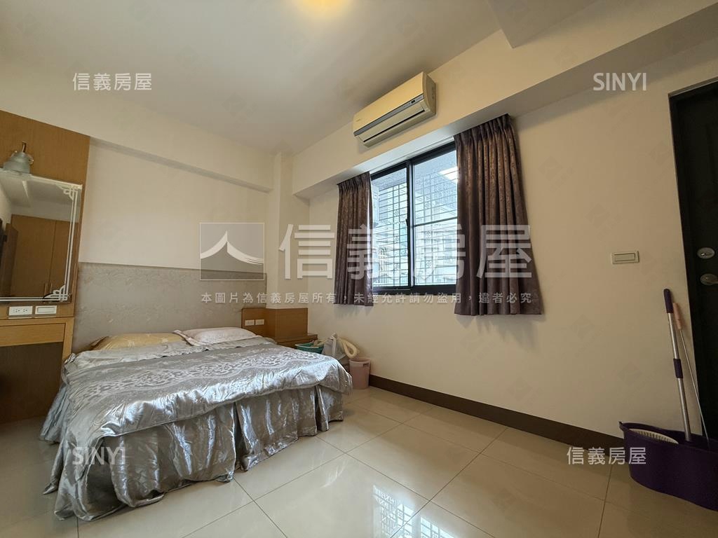 頂新特區霸氣角窗車墅房屋室內格局與周邊環境