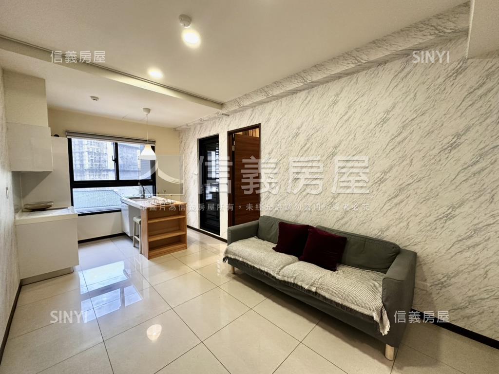 市政潤隆低總價兩房車位房屋室內格局與周邊環境