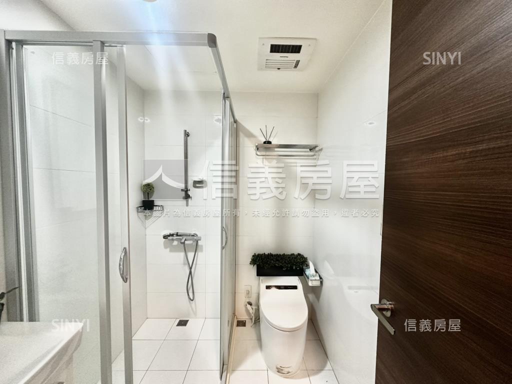 市政潤隆低總價兩房車位房屋室內格局與周邊環境