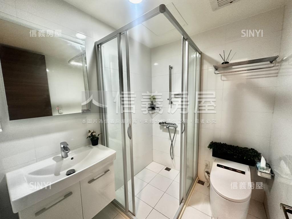 市政潤隆低總價兩房車位房屋室內格局與周邊環境